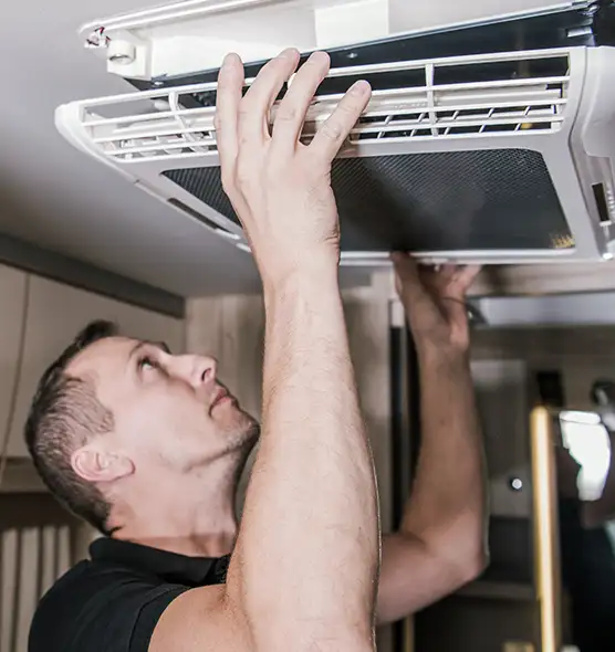  Professional Licensed And Insured Cleaners in Flint, MI